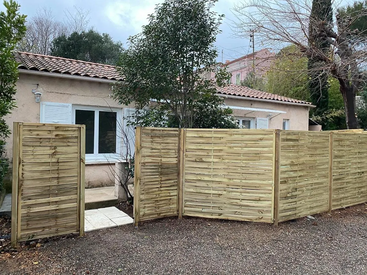 Location Maison Toulon T2 4Pers Gare Sncf Ferry Boat Mont Faron Villa Tatil Evi
